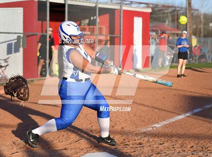 Thumbnail 3 in Burton vs Mumford photogallery.