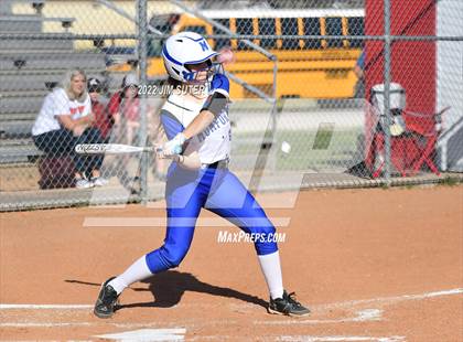 Thumbnail 1 in Burton vs Mumford photogallery.