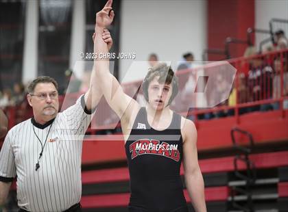 Thumbnail 2 in IHSA, 2A, Highland Sectional photogallery.