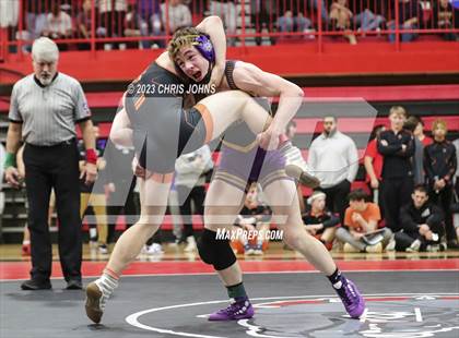 Thumbnail 3 in IHSA, 2A, Highland Sectional photogallery.