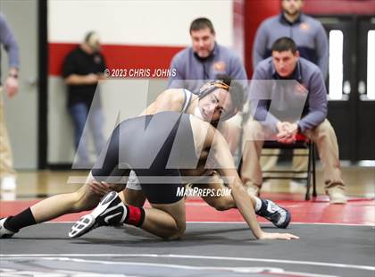 Thumbnail 3 in IHSA, 2A, Highland Sectional photogallery.