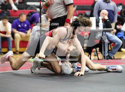 Thumbnail 3 in IHSA, 2A, Highland Sectional photogallery.