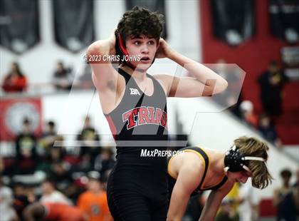 Thumbnail 2 in IHSA, 2A, Highland Sectional photogallery.