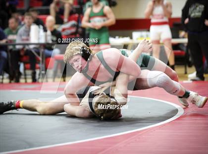 Thumbnail 3 in IHSA, 2A, Highland Sectional photogallery.