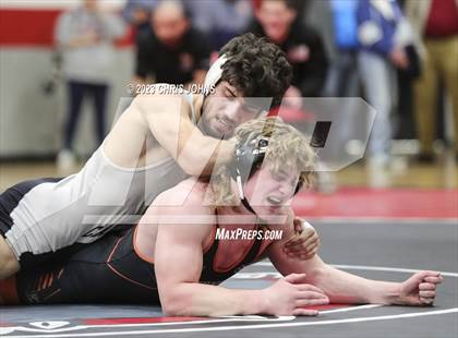 Thumbnail 3 in IHSA, 2A, Highland Sectional photogallery.