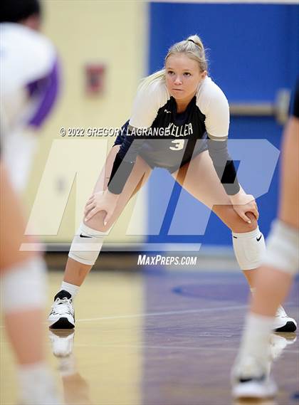 Thumbnail 2 in Timber Creek vs Keller photogallery.