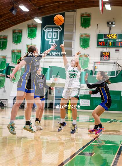 Thumbnail 3 in Agoura @ Thousand Oaks photogallery.
