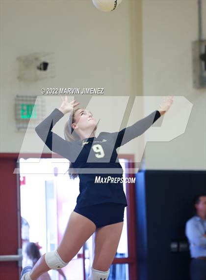 Thumbnail 1 in Oxnard @ Oaks Christian photogallery.