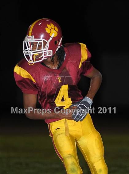 Thumbnail 1 in Rio Vista @ Encina Prep photogallery.
