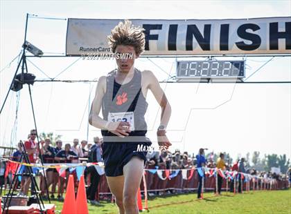 Thumbnail 1 in UHSAA Cross Country Finals photogallery.