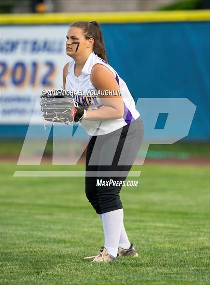 Thumbnail 2 in East Rockaway vs Oyster Bay (NYSPHSAA Section 8 Class B Final Game 2) photogallery.