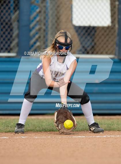 Thumbnail 2 in East Rockaway vs Oyster Bay (NYSPHSAA Section 8 Class B Final Game 2) photogallery.
