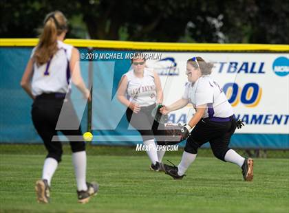 Thumbnail 2 in East Rockaway vs Oyster Bay (NYSPHSAA Section 8 Class B Final Game 2) photogallery.