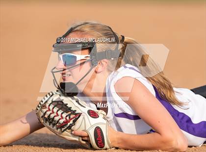 Thumbnail 1 in East Rockaway vs Oyster Bay (NYSPHSAA Section 8 Class B Final Game 2) photogallery.