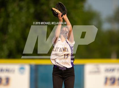 Thumbnail 1 in East Rockaway vs Oyster Bay (NYSPHSAA Section 8 Class B Final Game 2) photogallery.