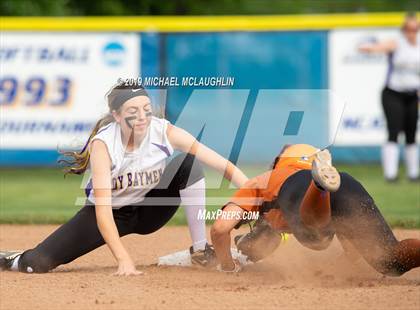 Thumbnail 1 in East Rockaway vs Oyster Bay (NYSPHSAA Section 8 Class B Final Game 2) photogallery.