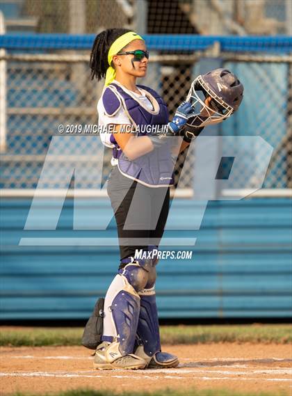 Thumbnail 1 in East Rockaway vs Oyster Bay (NYSPHSAA Section 8 Class B Final Game 2) photogallery.