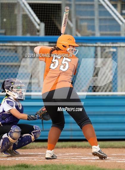 Thumbnail 3 in East Rockaway vs Oyster Bay (NYSPHSAA Section 8 Class B Final Game 2) photogallery.