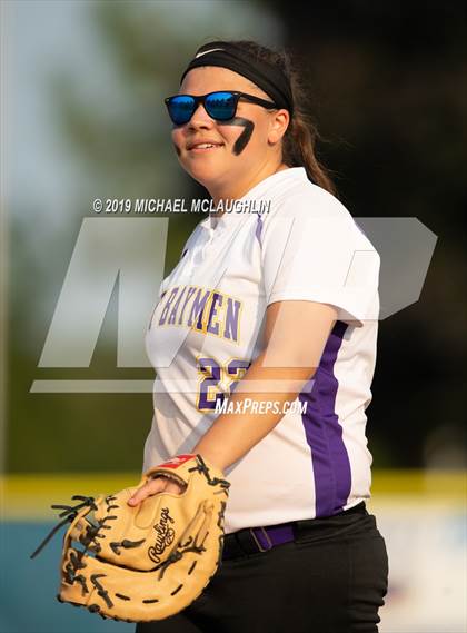 Thumbnail 3 in East Rockaway vs Oyster Bay (NYSPHSAA Section 8 Class B Final Game 2) photogallery.