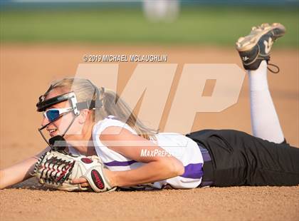 Thumbnail 2 in East Rockaway vs Oyster Bay (NYSPHSAA Section 8 Class B Final Game 2) photogallery.