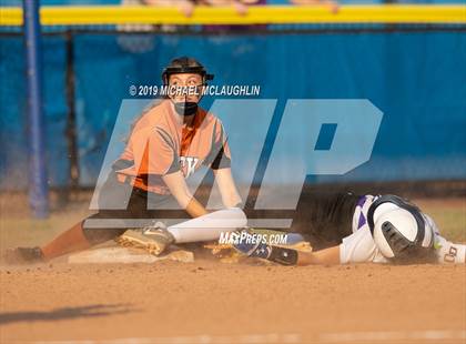 Thumbnail 2 in East Rockaway vs Oyster Bay (NYSPHSAA Section 8 Class B Final Game 2) photogallery.