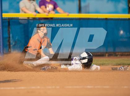 Thumbnail 2 in East Rockaway vs Oyster Bay (NYSPHSAA Section 8 Class B Final Game 2) photogallery.