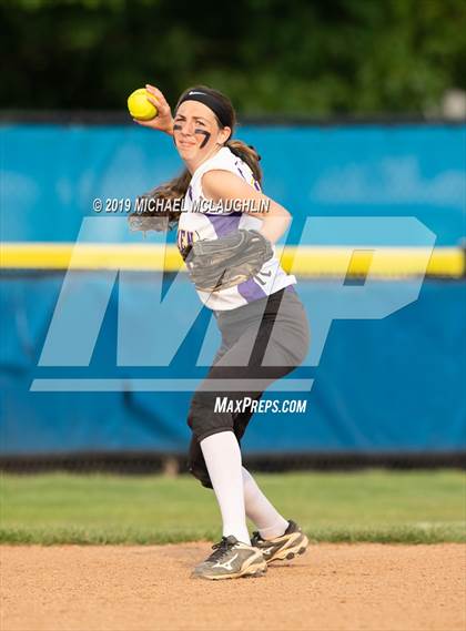 Thumbnail 3 in East Rockaway vs Oyster Bay (NYSPHSAA Section 8 Class B Final Game 2) photogallery.
