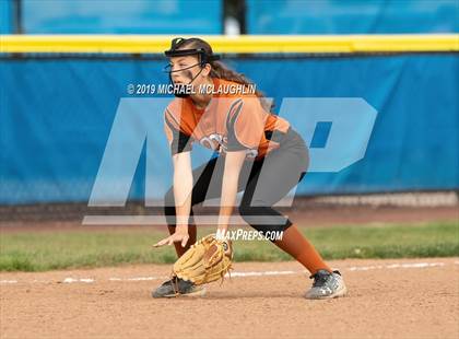 Thumbnail 1 in East Rockaway vs Oyster Bay (NYSPHSAA Section 8 Class B Final Game 2) photogallery.