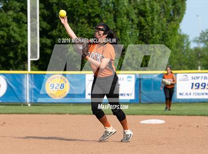 Thumbnail 3 in East Rockaway vs Oyster Bay (NYSPHSAA Section 8 Class B Final Game 2) photogallery.