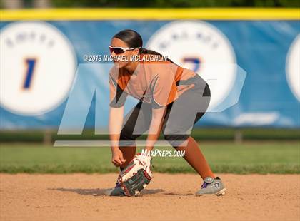 Thumbnail 2 in East Rockaway vs Oyster Bay (NYSPHSAA Section 8 Class B Final Game 2) photogallery.