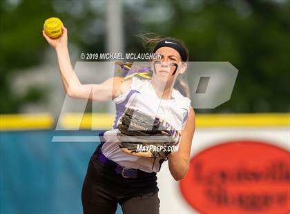 Thumbnail 1 in East Rockaway vs Oyster Bay (NYSPHSAA Section 8 Class B Final Game 2) photogallery.
