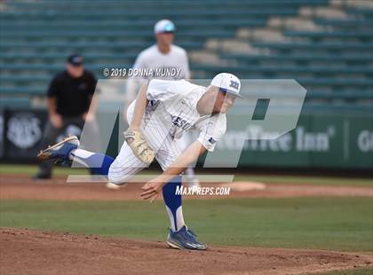 Thumbnail 2 in Seton Catholic vs. Mesquite (AIA 4A Semifinals) photogallery.