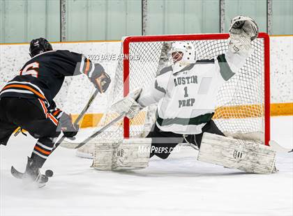 Thumbnail 1 in Austin Prep @ North Yarmouth Academy photogallery.
