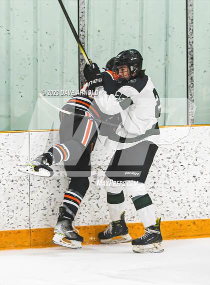 Thumbnail 2 in Austin Prep @ North Yarmouth Academy photogallery.