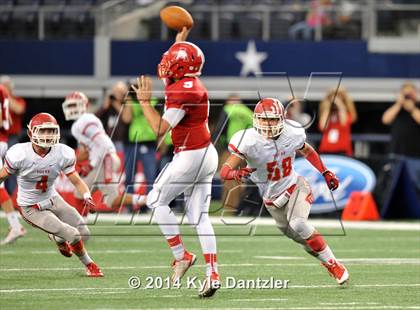 Thumbnail 1 in Albany vs. Bremond (UIL 2A Division 2 Final) photogallery.