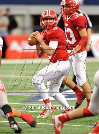 Thumbnail 2 in Albany vs. Bremond (UIL 2A Division 2 Final) photogallery.