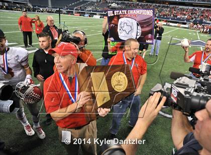 Thumbnail 3 in Albany vs. Bremond (UIL 2A Division 2 Final) photogallery.