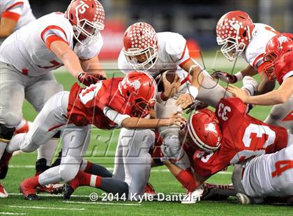 Thumbnail 1 in Albany vs. Bremond (UIL 2A Division 2 Final) photogallery.
