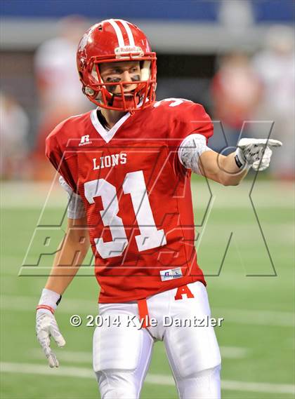 Thumbnail 1 in Albany vs. Bremond (UIL 2A Division 2 Final) photogallery.
