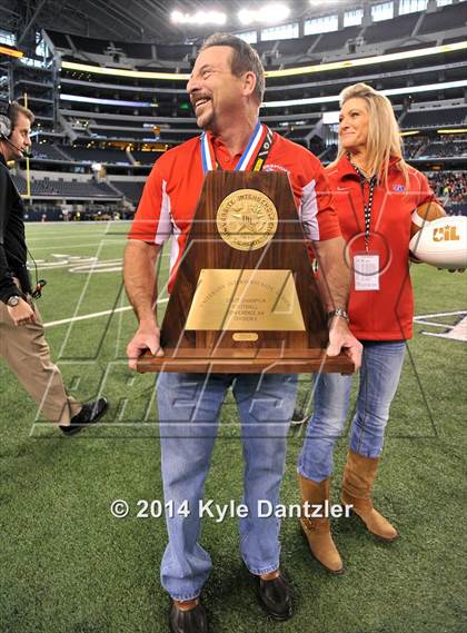 Thumbnail 1 in Albany vs. Bremond (UIL 2A Division 2 Final) photogallery.