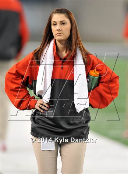 Thumbnail 1 in Albany vs. Bremond (UIL 2A Division 2 Final) photogallery.