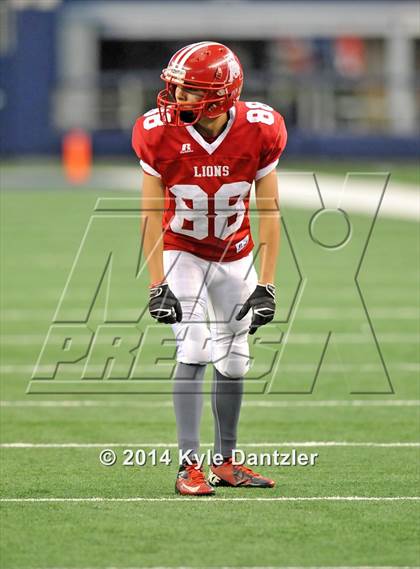 Thumbnail 3 in Albany vs. Bremond (UIL 2A Division 2 Final) photogallery.