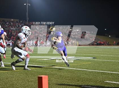 Thumbnail 3 in Crosby vs. Liberty Hill (UIL 5A D2 Semifinal) photogallery.