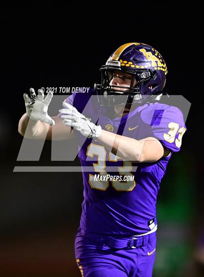 Thumbnail 1 in Crosby vs. Liberty Hill (UIL 5A D2 Semifinal) photogallery.