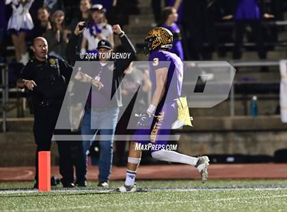 Thumbnail 1 in Crosby vs. Liberty Hill (UIL 5A D2 Semifinal) photogallery.
