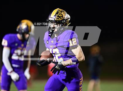 Thumbnail 3 in Crosby vs. Liberty Hill (UIL 5A D2 Semifinal) photogallery.