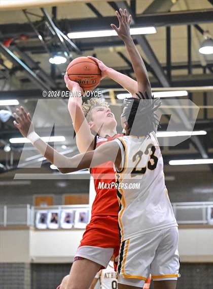 Thumbnail 3 in Penfield vs. Greece Athena (NYSPHSAA Section V Class AA Semifinals) photogallery.