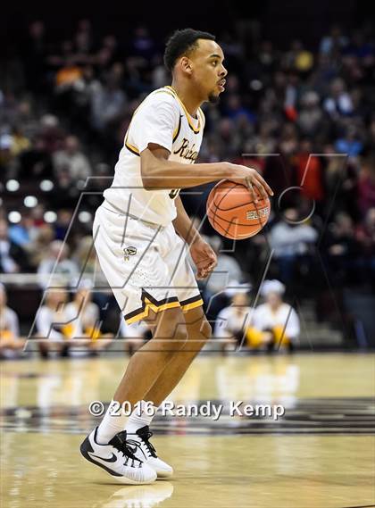 Thumbnail 1 in Kickapoo vs. Christ the King  (Bass Pro Tournament of Champions) photogallery.