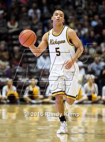 Thumbnail 2 in Kickapoo vs. Christ the King  (Bass Pro Tournament of Champions) photogallery.