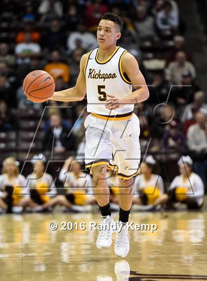 Thumbnail 1 in Kickapoo vs. Christ the King  (Bass Pro Tournament of Champions) photogallery.